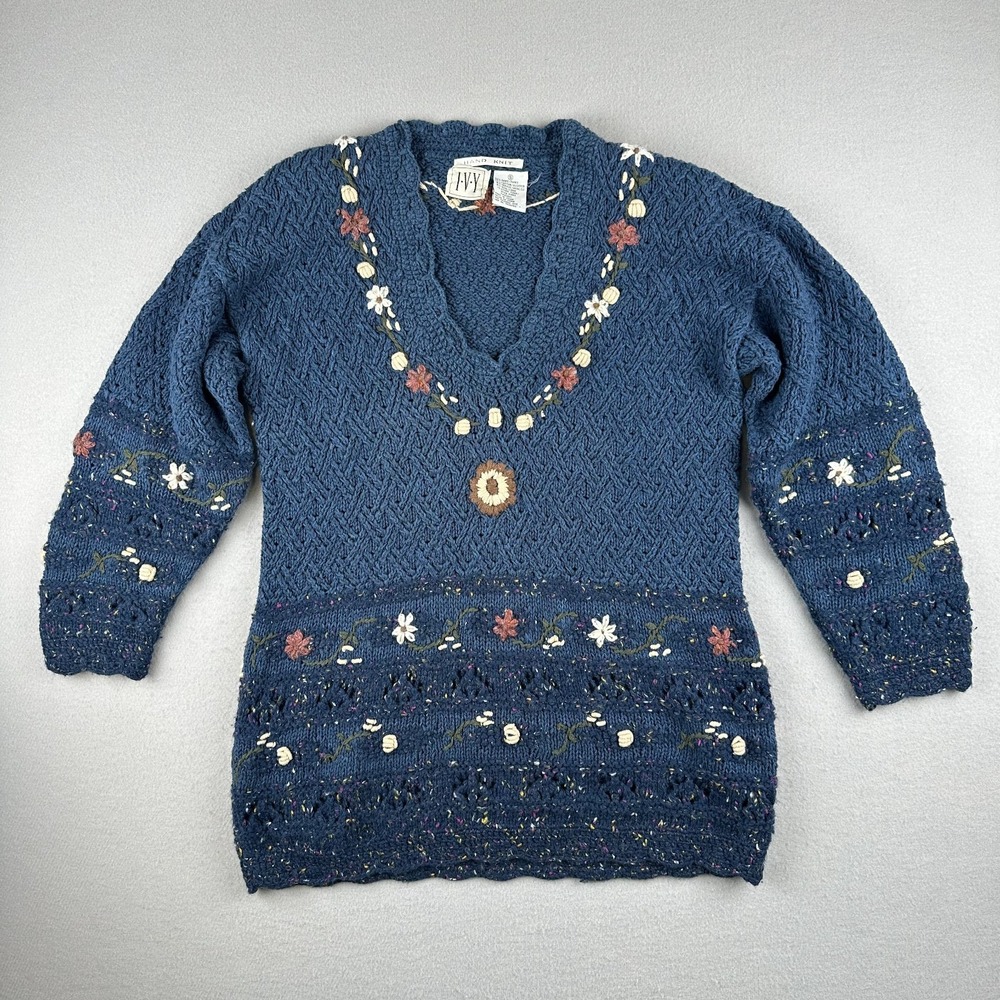 Vintage Ivy Wear Hand Knit Blue Floral Sweater Womens Size Small